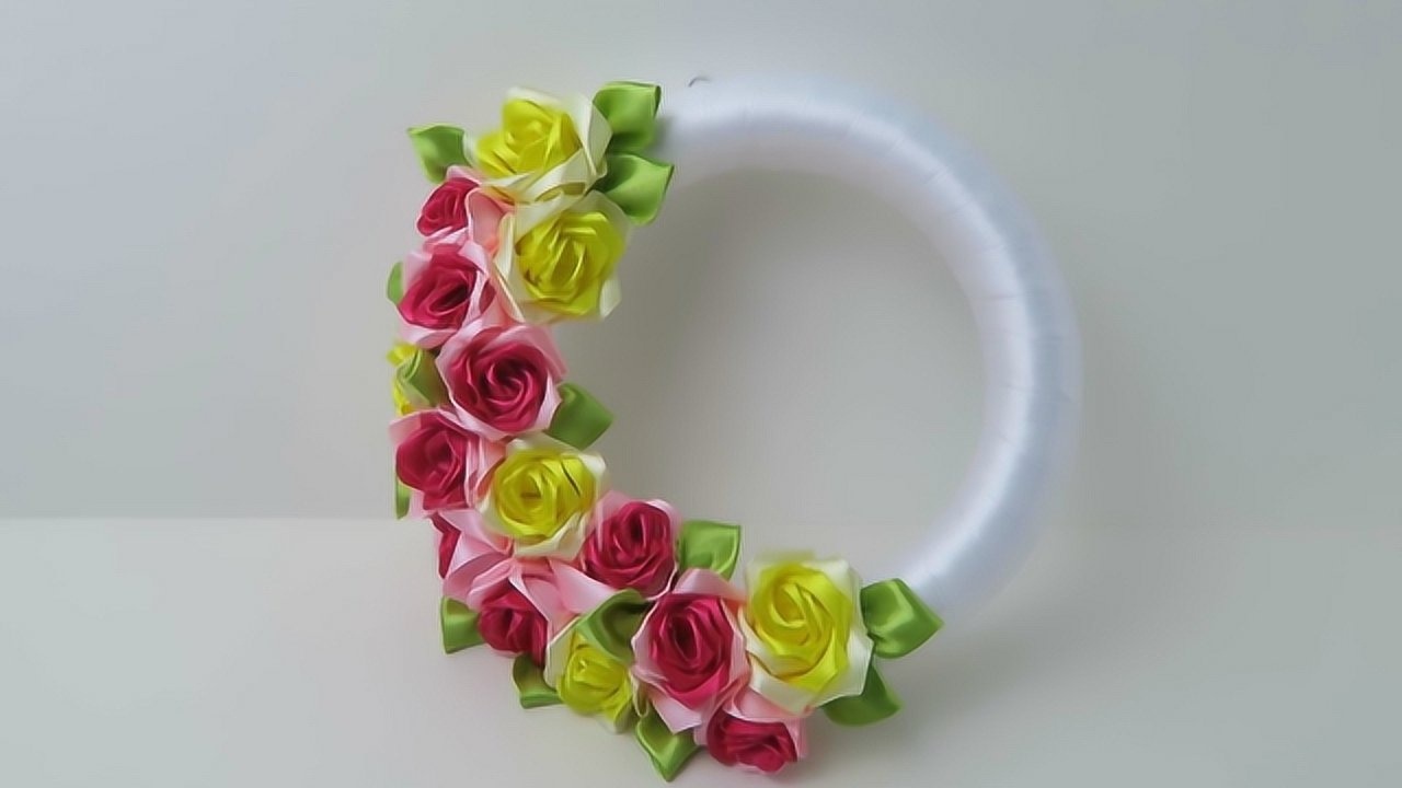 手工制作diy教程,用包装扎带礼物彩带制作玫瑰花