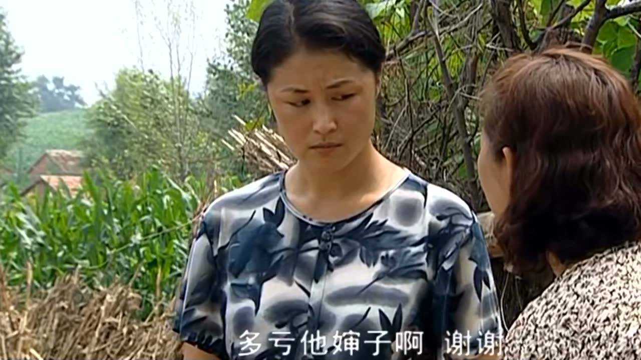 玉田娘给谢红取名叫谢大脚这个外号让她恼羞成怒了