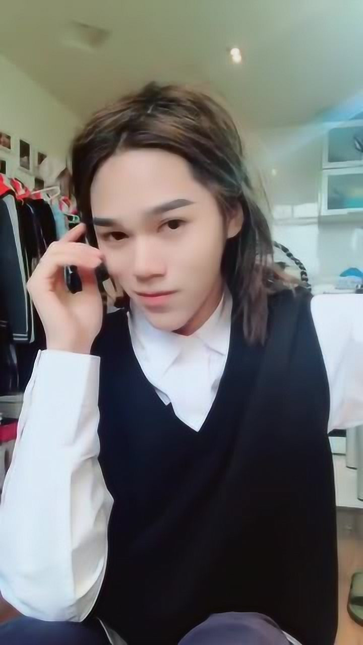 女装大佬画了个男妆.感觉自己恋爱了!