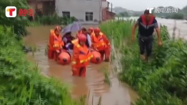 洪水肆虐汛情告急 萍乡消防24小时昼夜不息坚守一线护民安