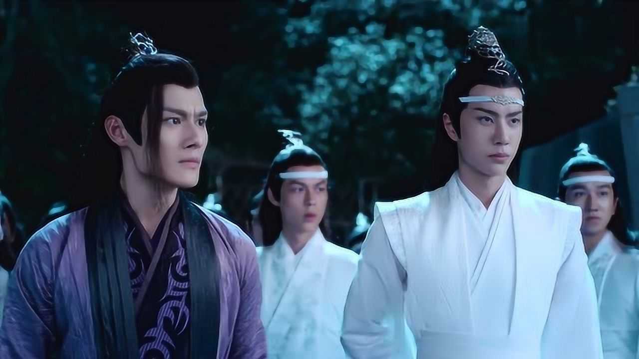 陈情令蓝湛二人在屋顶偷看发现温晁受伤严重真让人意外