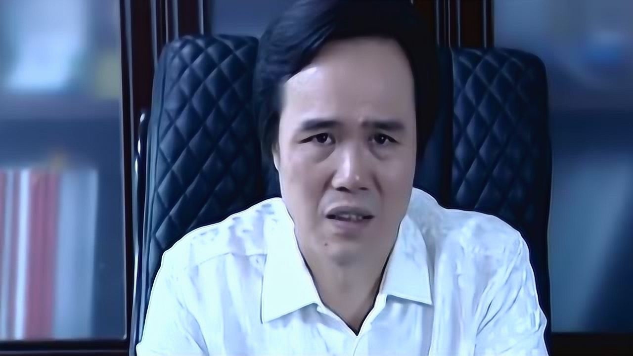 罪域:经理叫来盈盈,让盈盈多捞点钱,赶紧跑路