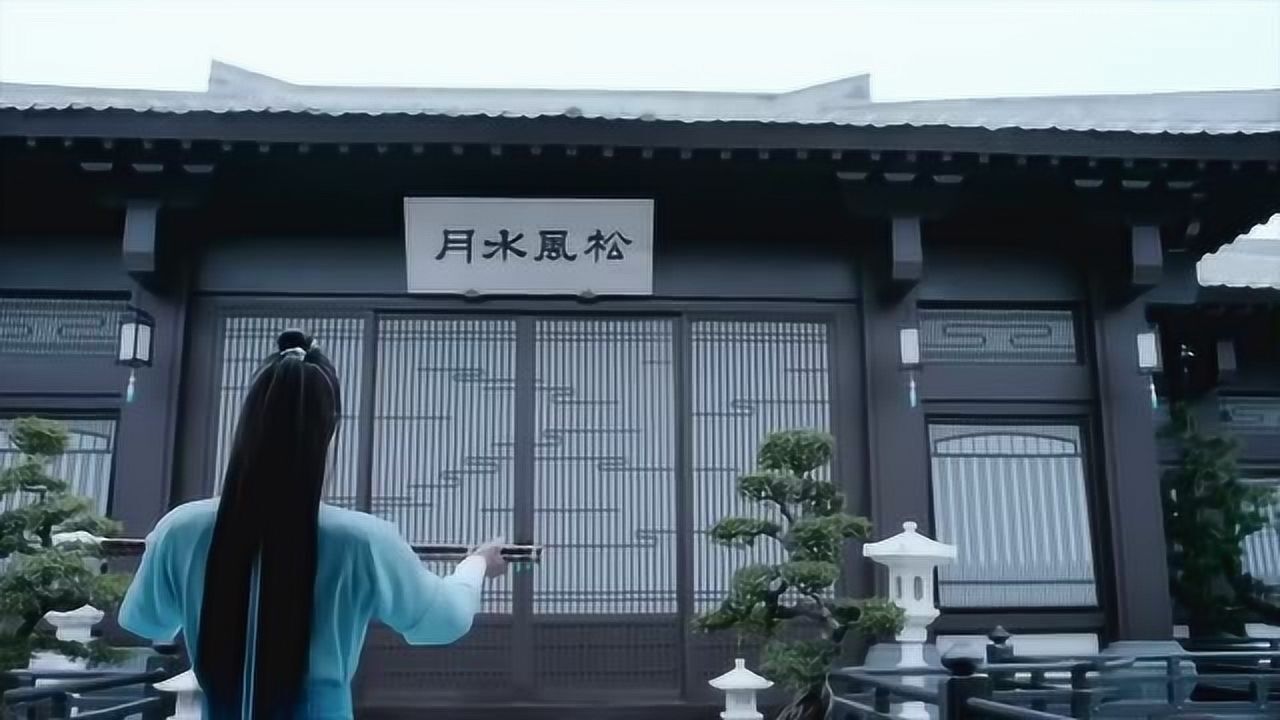 蓝忘机雪中下跪领罚,心疼