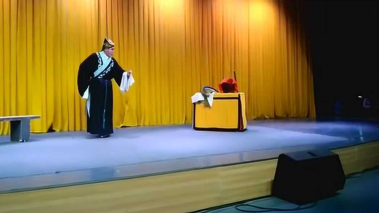 李浩东吕剧借年之后一见母亲生了气