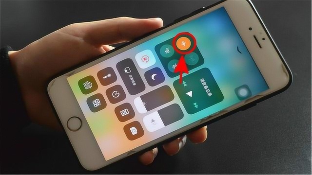手机里的飞行模式到底有什么用?好多人还不清楚,不会用真是浪费