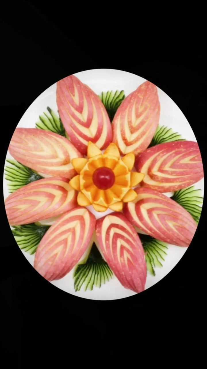 水果拼盘创意花式拼盘简单好看易学,苹果花,桔子花,圣女果.