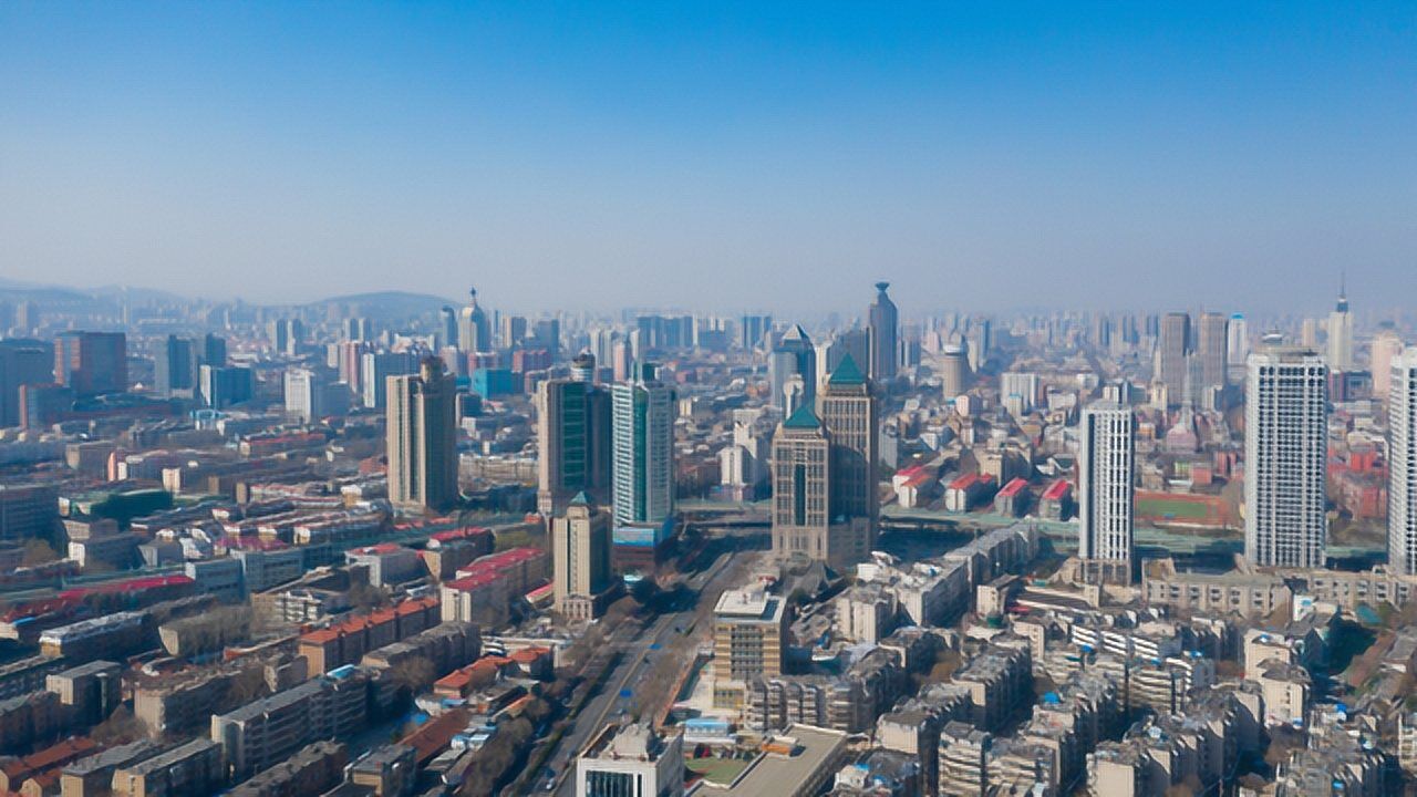 无人机航拍济南老城区全貌山水伴泉城风景很迷人