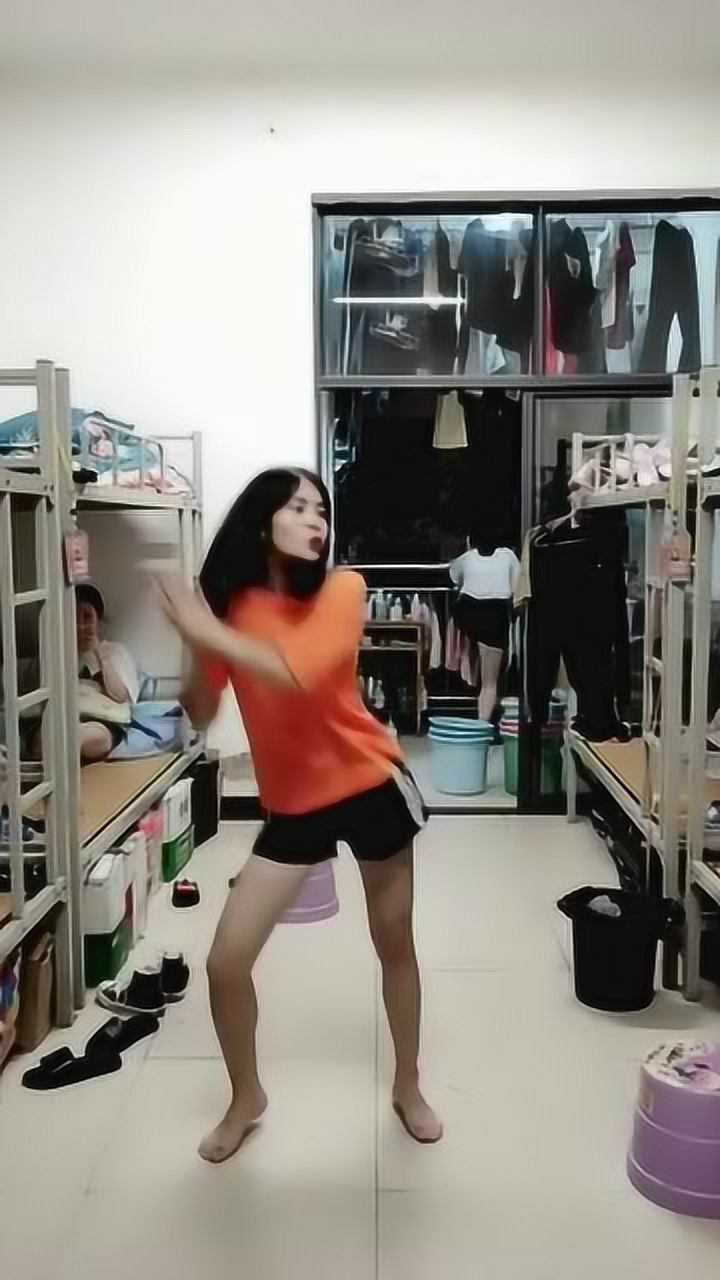 凌晨1点钟的女生宿舍这才是最真实的真优秀