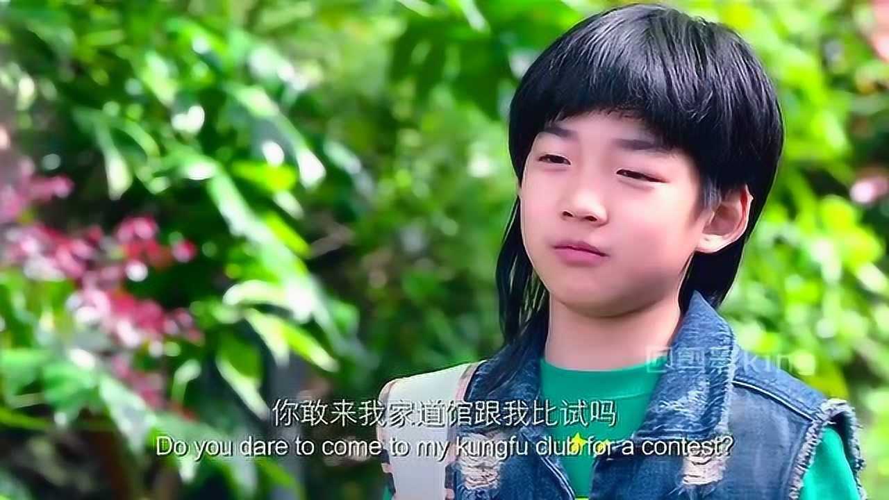 龍拳小子林秋楠先是橫掃道館後又聯合眾人擊倒壞人功夫了得