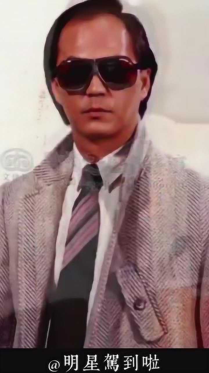 看了狄龙年轻时的照片,终于明白一看误终身,也是有道理的!