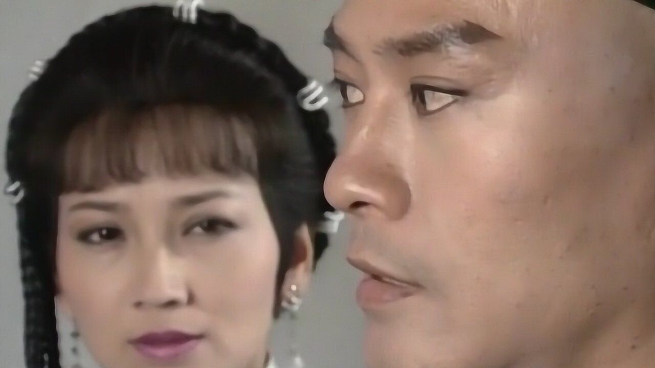 沈芳要找乾隆报仇不料眼前心仪男子正是乾隆皇帝