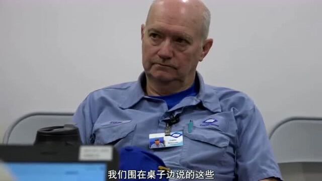 工会组织积极分子到处活动《美国工厂》