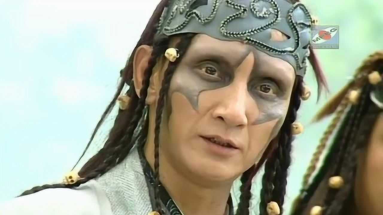 倚天屠龙记:玄冥二老大战周芷若,张无忌欲杀玄冥二老,赵敏阻止