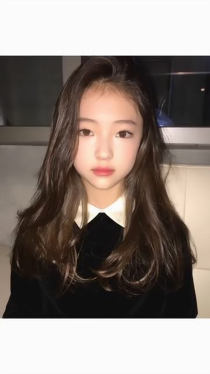 德韩混血ella.g,从小就是个美人胚子 !