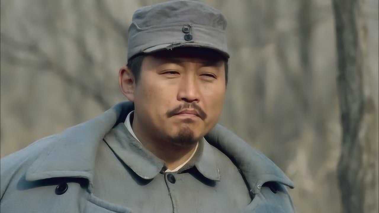 俺爹是卧底大叔要尽快摸清敌人底细对方队伍不会少看来这次是个大阵