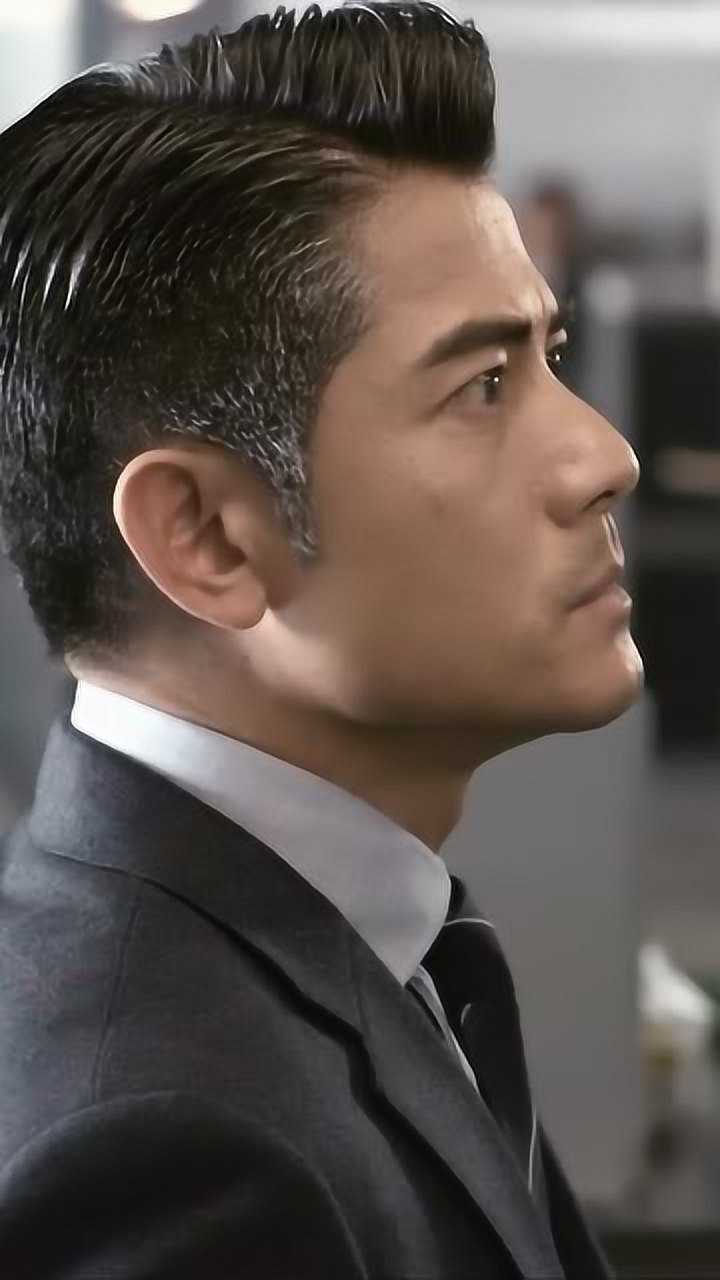 郭富城的两鬓都长出白发了,还是颜值爆表!