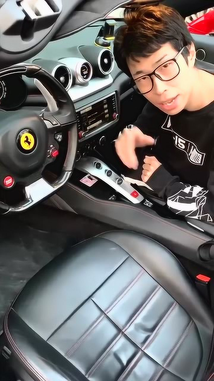 这是一款价值2500万的法拉利拉法,档位设置极其罕见!