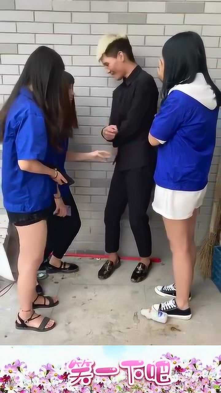 厂里新来的精神小伙眼前的一幕我看愣了吸引力这么大