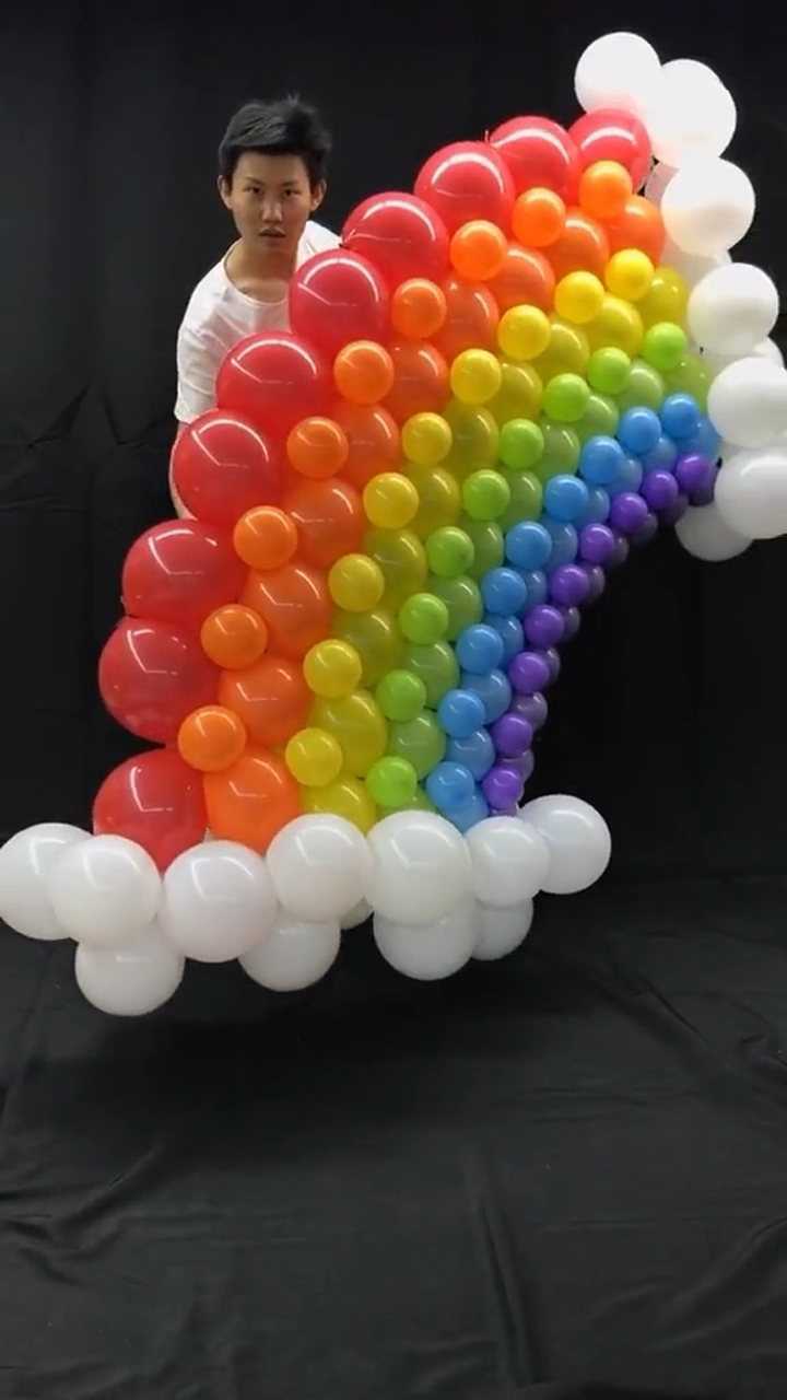 气球培训第十一集七彩祥云彩虹气球造型视频教程