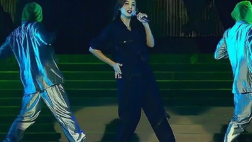 郑希怡《相对湿度》动感舞曲,现场精彩演绎