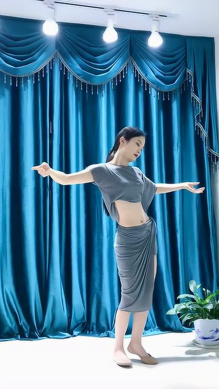 简单易学,专业的肚皮舞教学基本动作,温馨的肚皮舞教程_腾讯视频