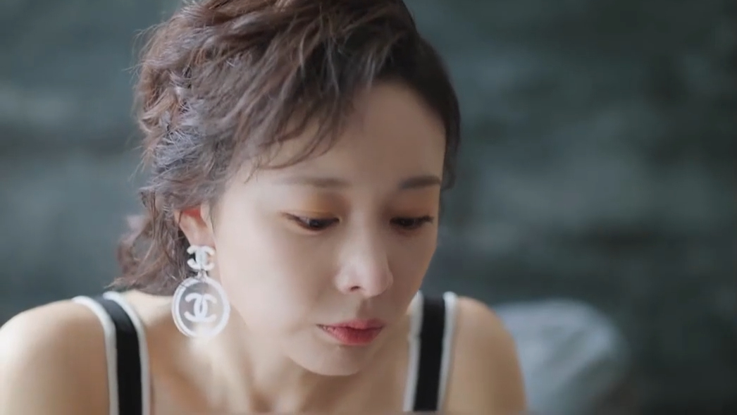 我是余欢水:安妮来到老余家中求他放过自己