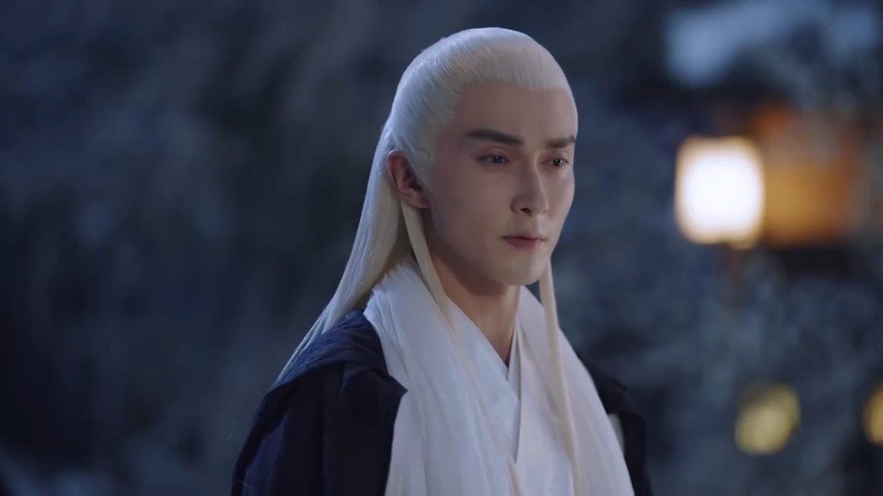 东华一直寻找灵狐,远在天边近在眼前,竟是帝姬