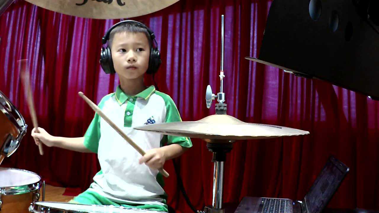 王者荣耀王者顾校长00:38跨次元联动,张国伟空降茶啊二中?