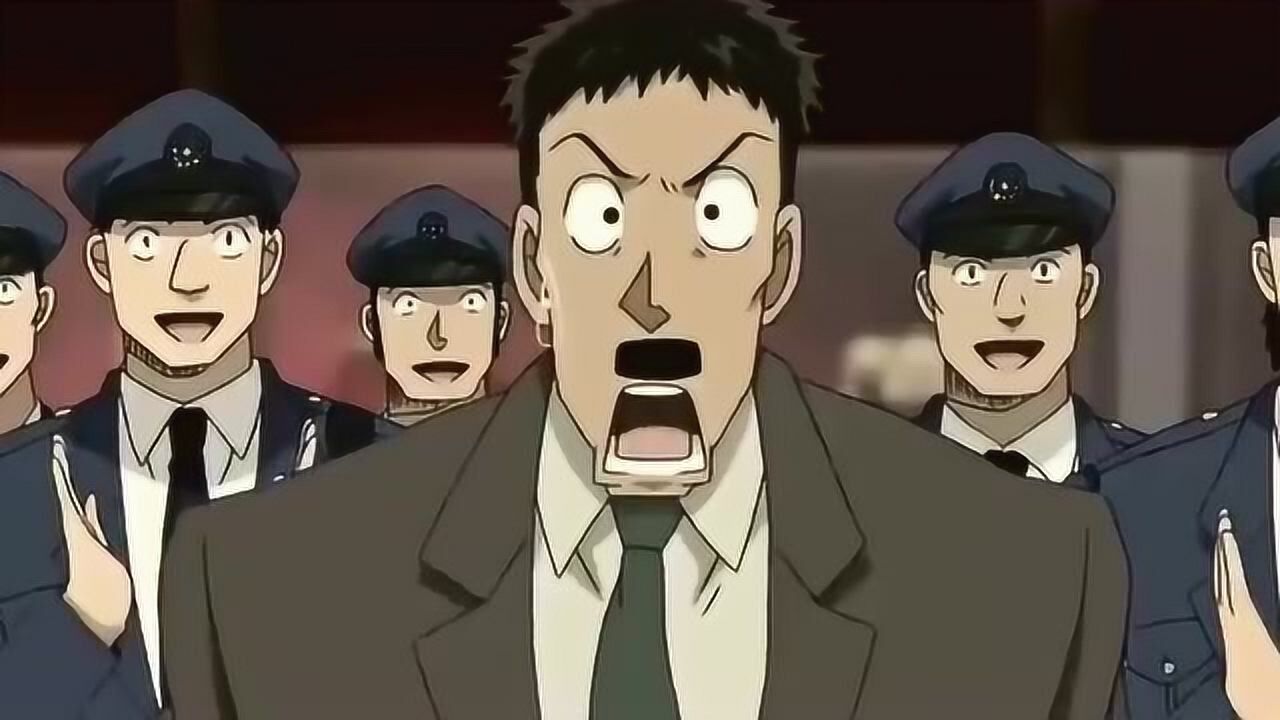 名侦探柯南怪盗基德无论是谁都能模仿还模仿青子的样子