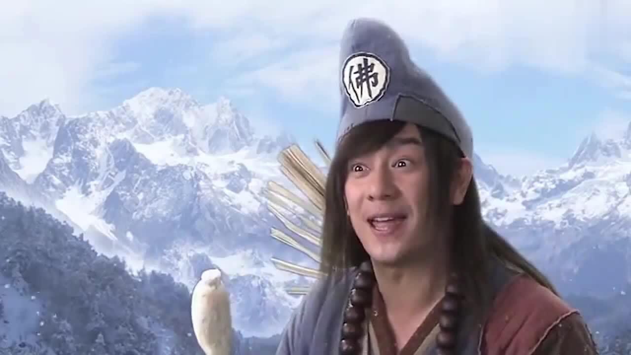 活佛济公道济打败雪女拿到了万年雪藕威胁让雪妖放人