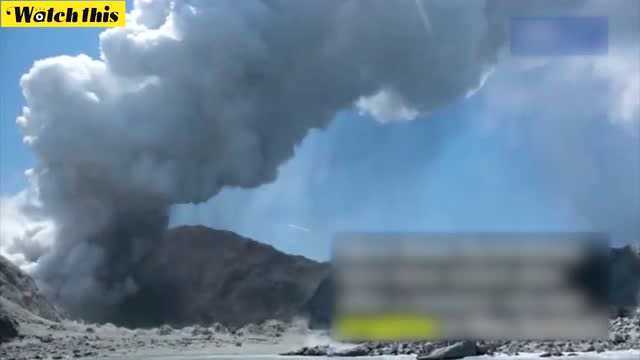 多角度看新西兰怀特岛火山爆发 整个岛屿被“白色死亡”所覆盖