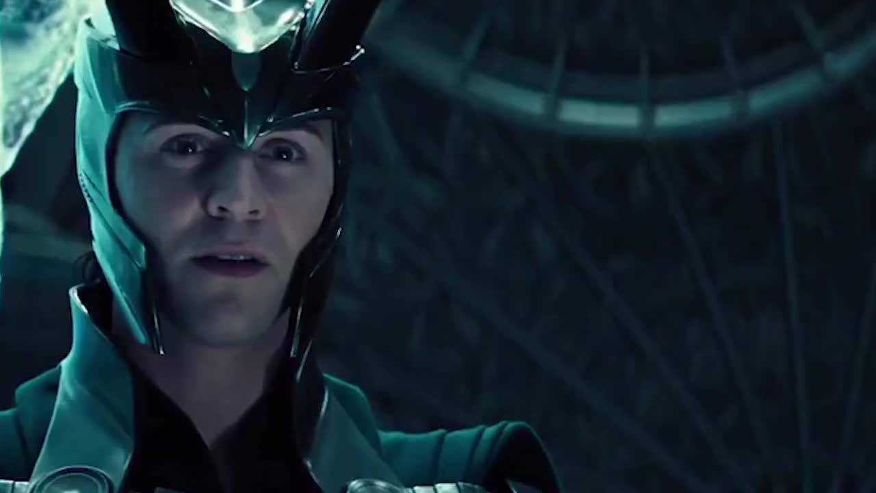 你们要的雷神和loki抵达战场洛基雷神