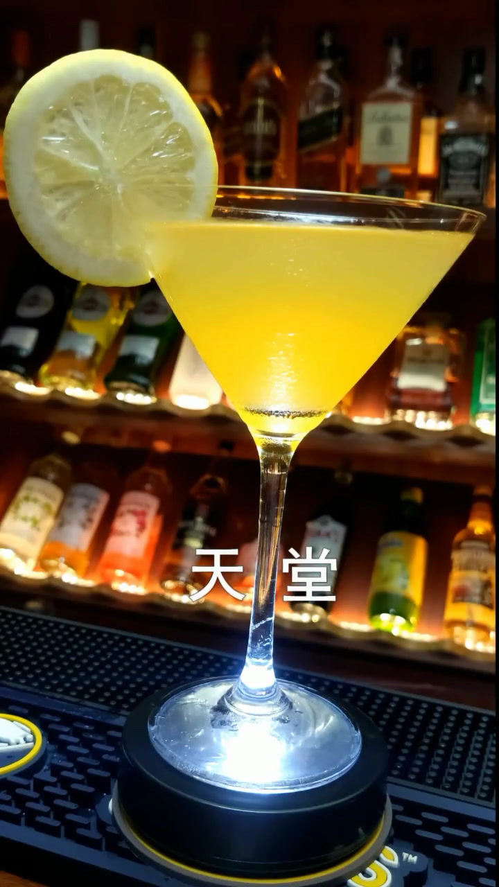 天堂鸡尾酒,paradise,拥有全球唯一通用配方的一款.