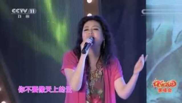 歌手江琴演唱《小路》歌声唯美!令人陶醉!