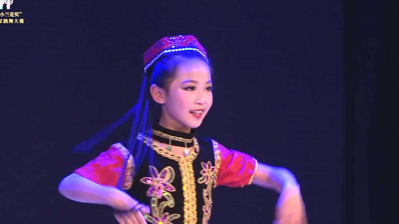 第四届小兰花奖独舞项一璇璇璇