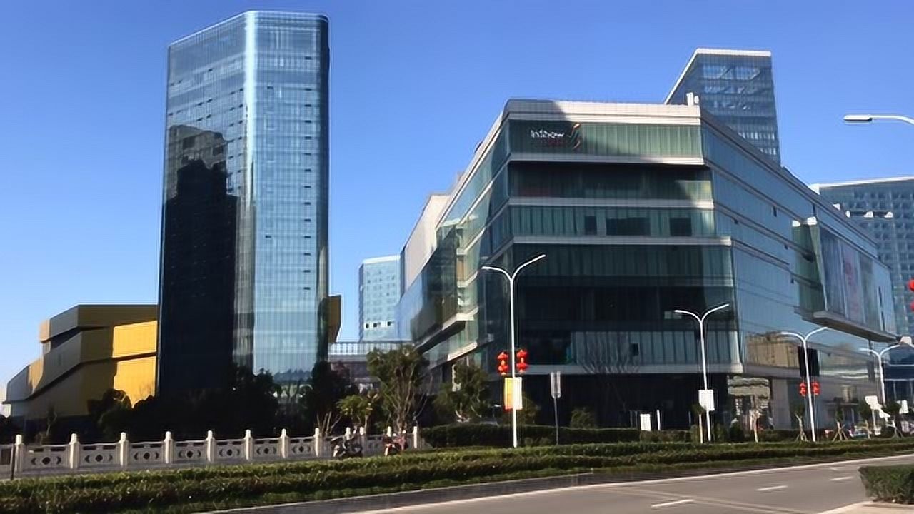 疫情下浙江宁波北仑博地影秀城,空荡荡的