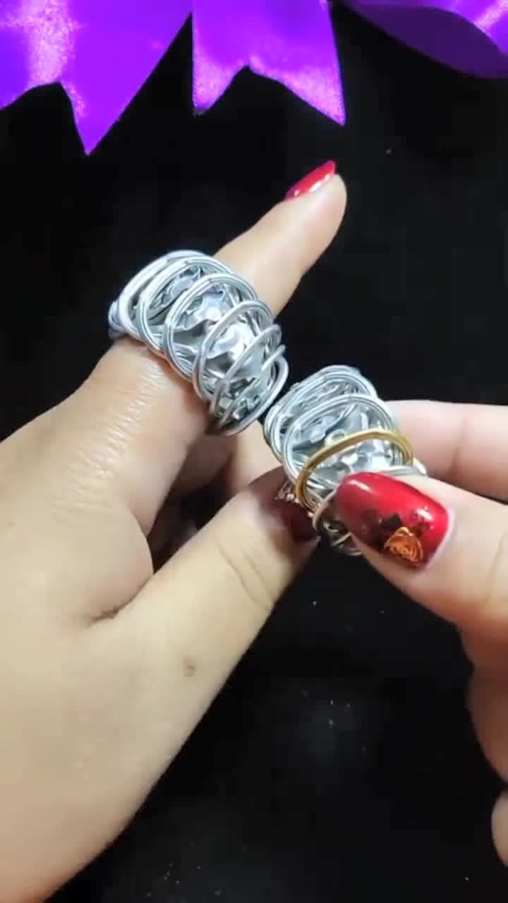 用易拉环编个戒指