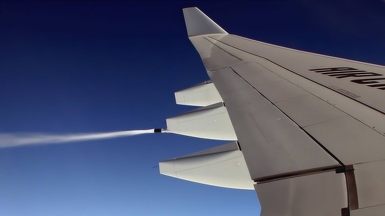 飞机为什么要空中放油?专家:里面大有讲究
