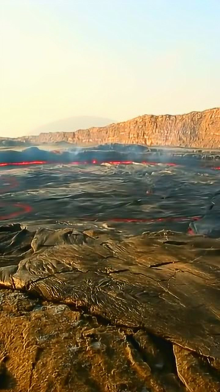 世上最大的永久性熔岩湖,真是一片火海,看着都刺激!