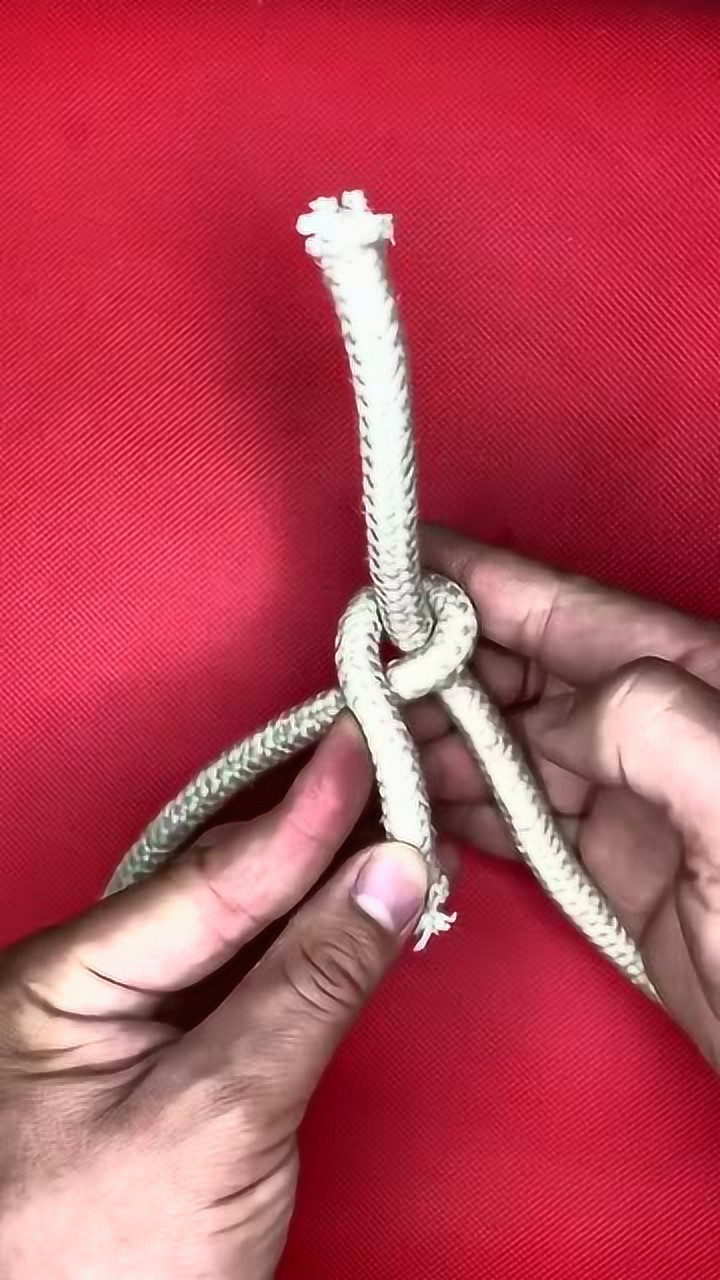 绳扣这样系,越来越紧,绝对不会开!_腾讯视频