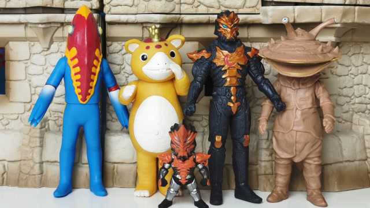 怪兽钱东东布斯卡接下密铲除伽古拉 伽古拉奋起抵抗