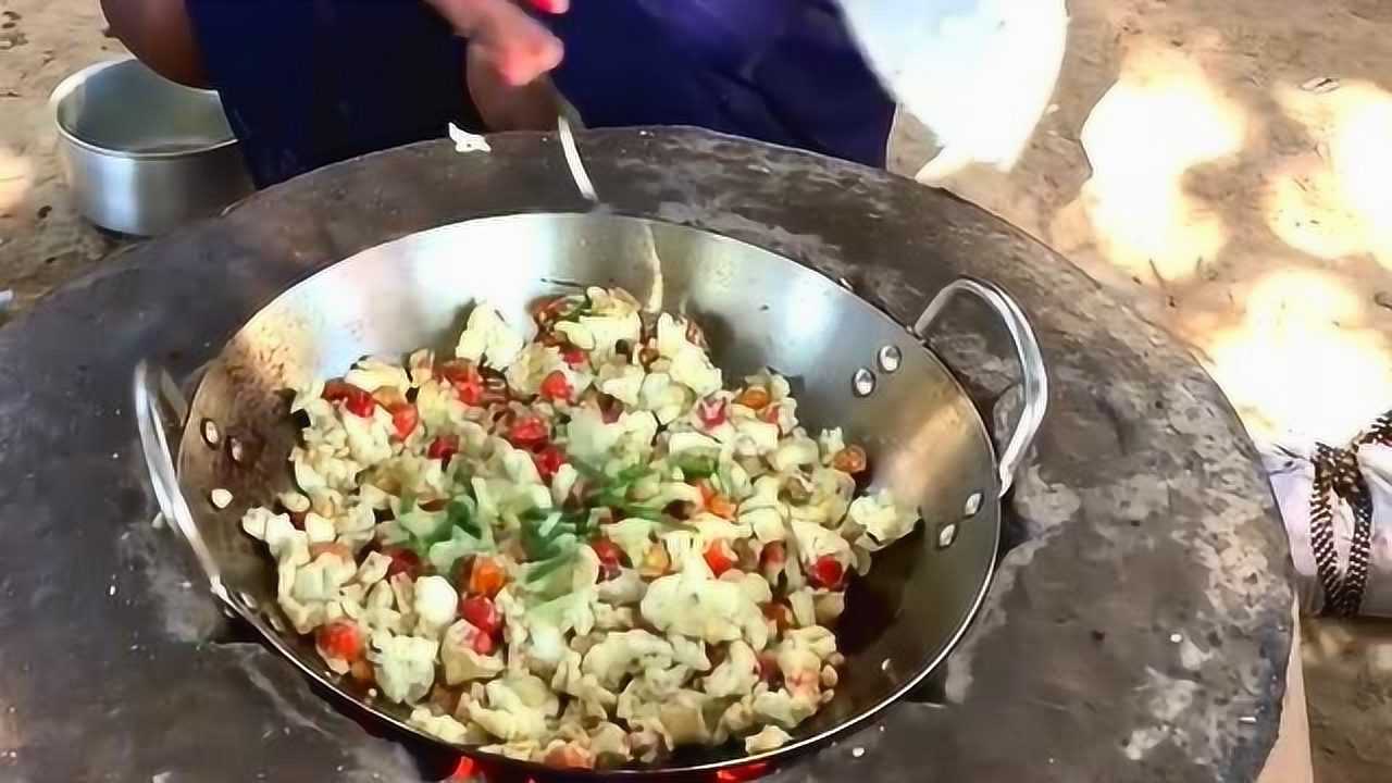 非洲人的做菜步骤油锅里倒成经典语录这是真正的精致生活