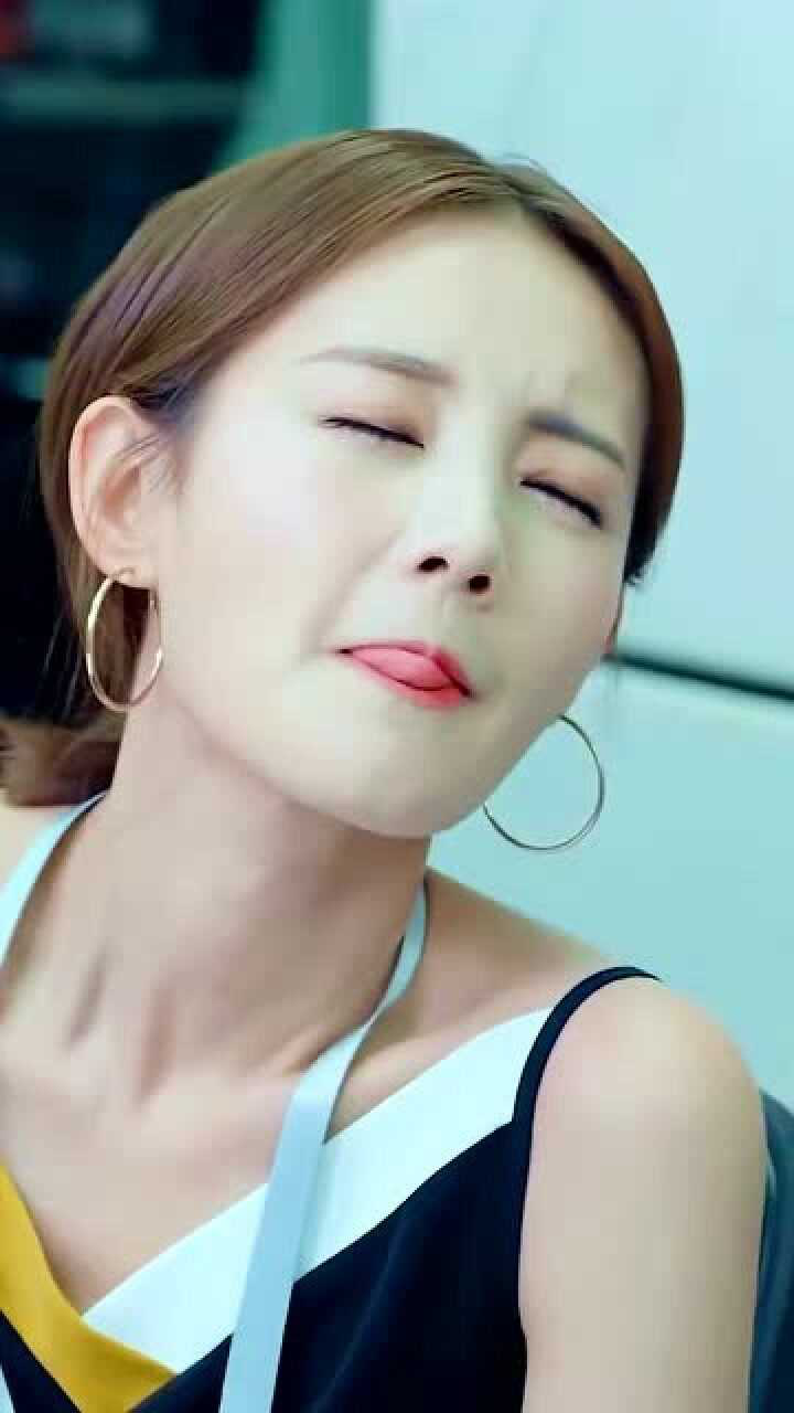 聪明伶俐夏可可来喽眼睛里全是喜悦