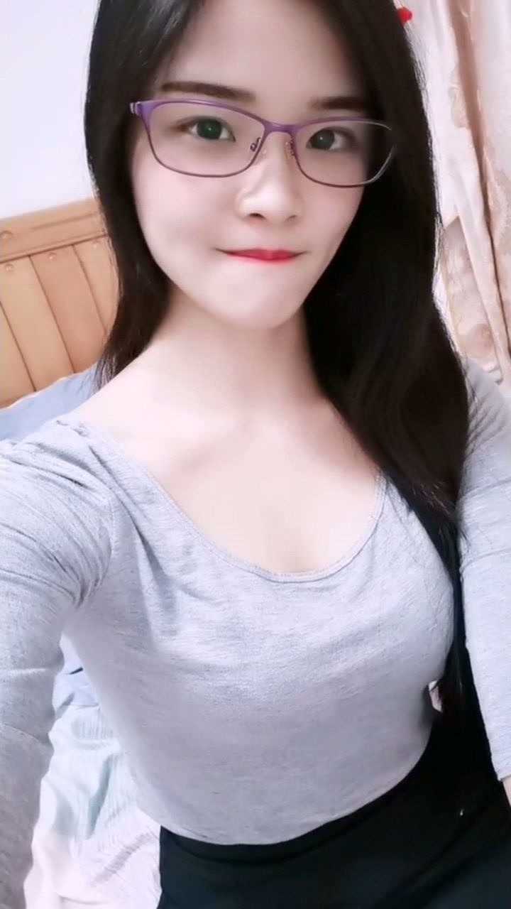 只要女人过了25岁怎么打扮怎么拍视频总感觉有种少妇的味道太难了90后