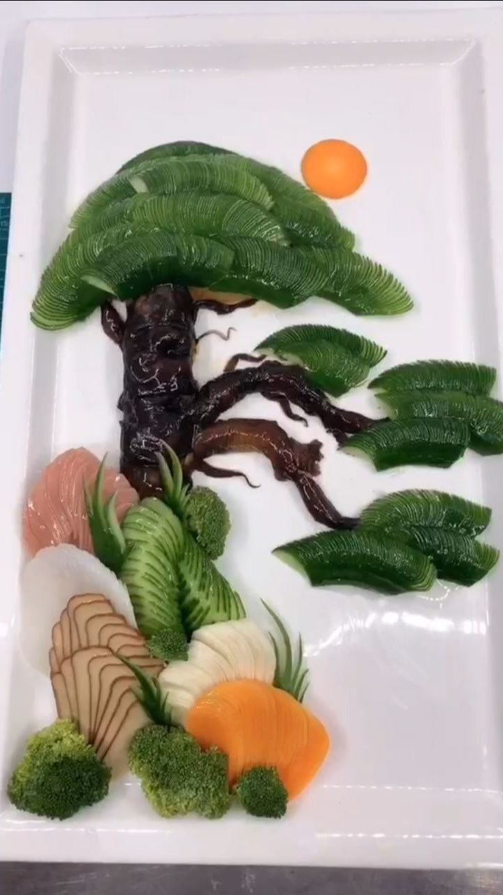 好美的拼盘迎客松