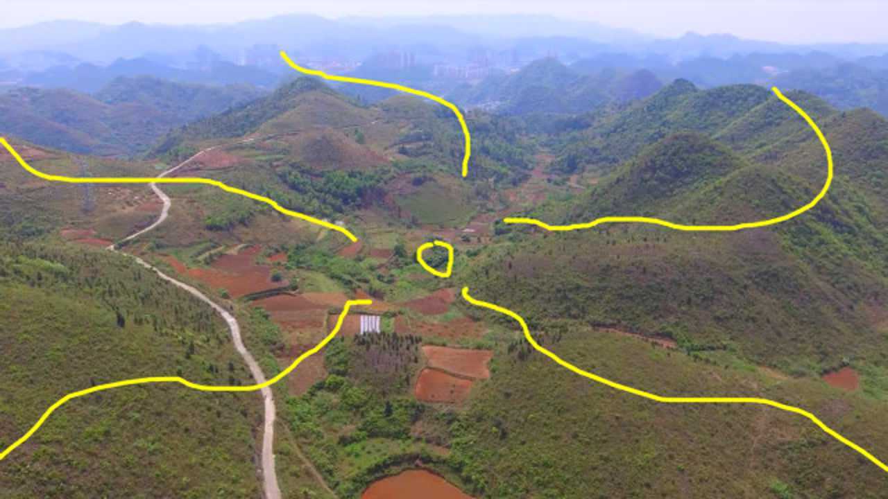 此地五龙戏珠,格局完美,主发富贵的风水宝地