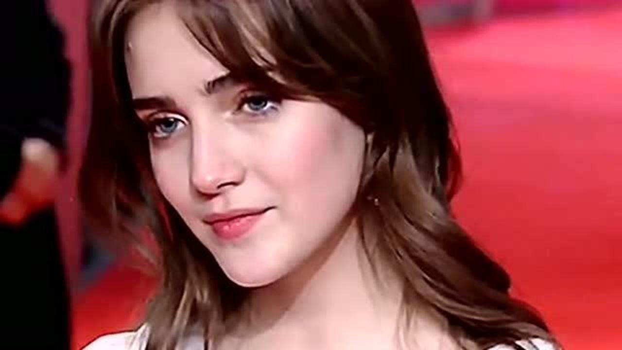 来看看塔莉娅莱德的颜值这个美到犯规的00后美少女真的是仙女下凡啊