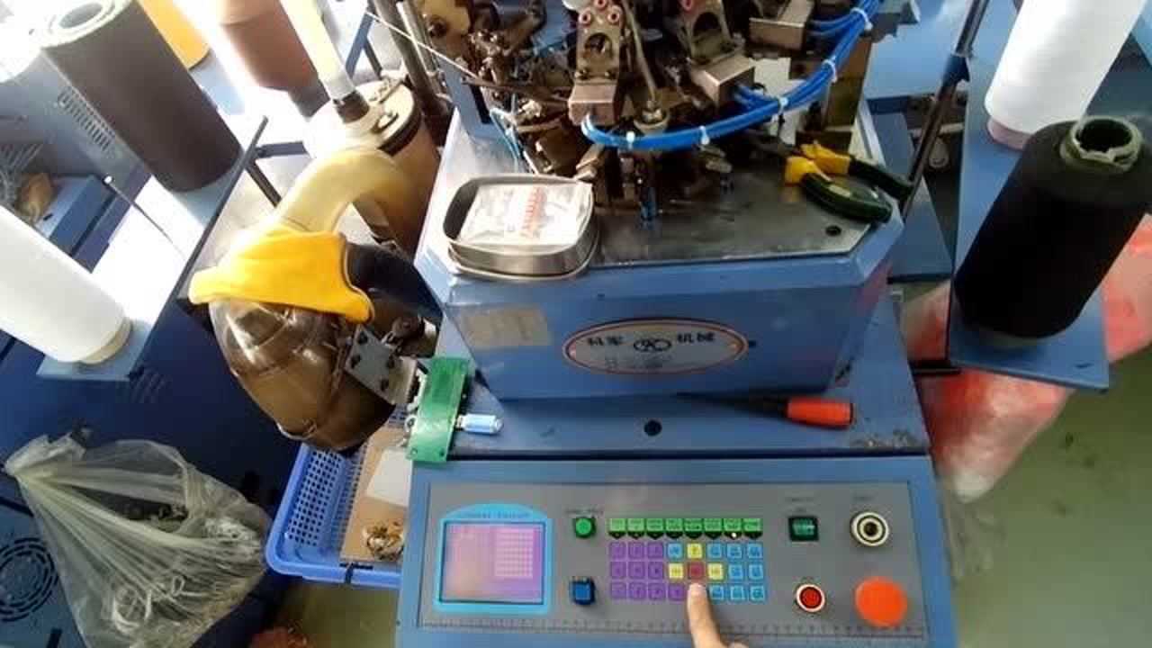 袜机维修外扎口处破洞时怎样维修