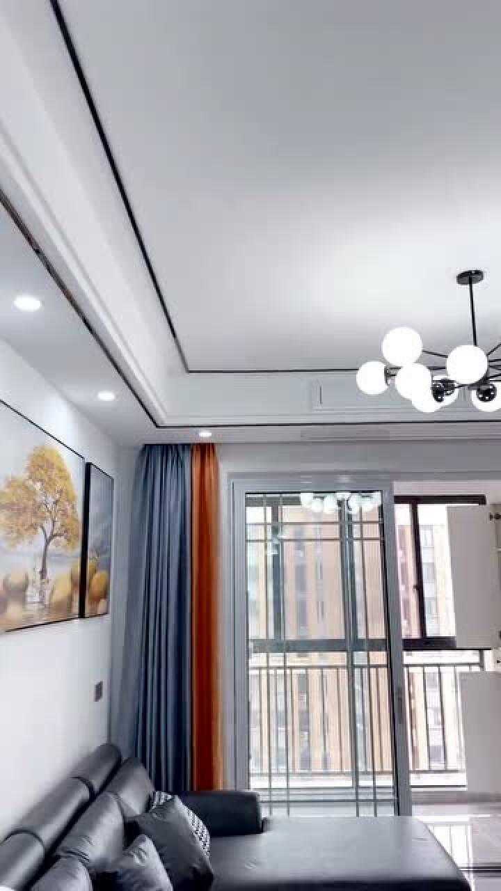 双眼皮吊顶,简单耐看不藏灰