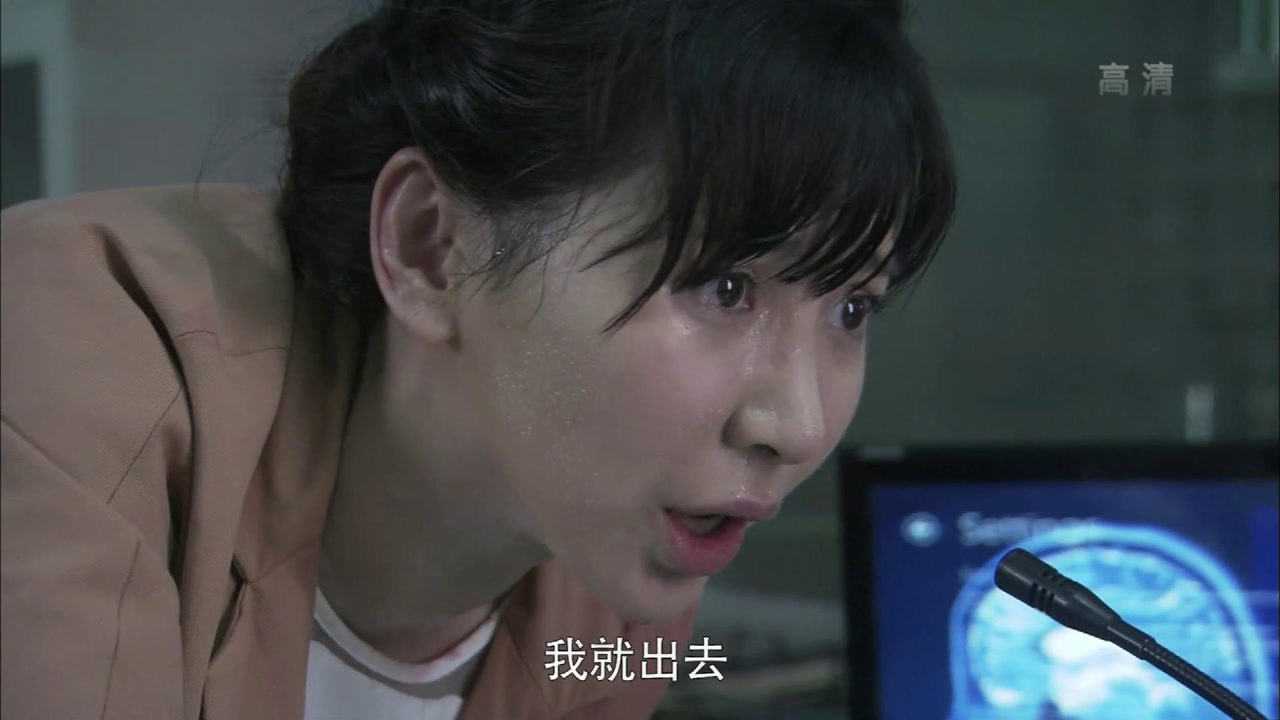 特种兵之火凤凰:张海燕向黑猫妥协,提出解放女性人质,黑猫笑了